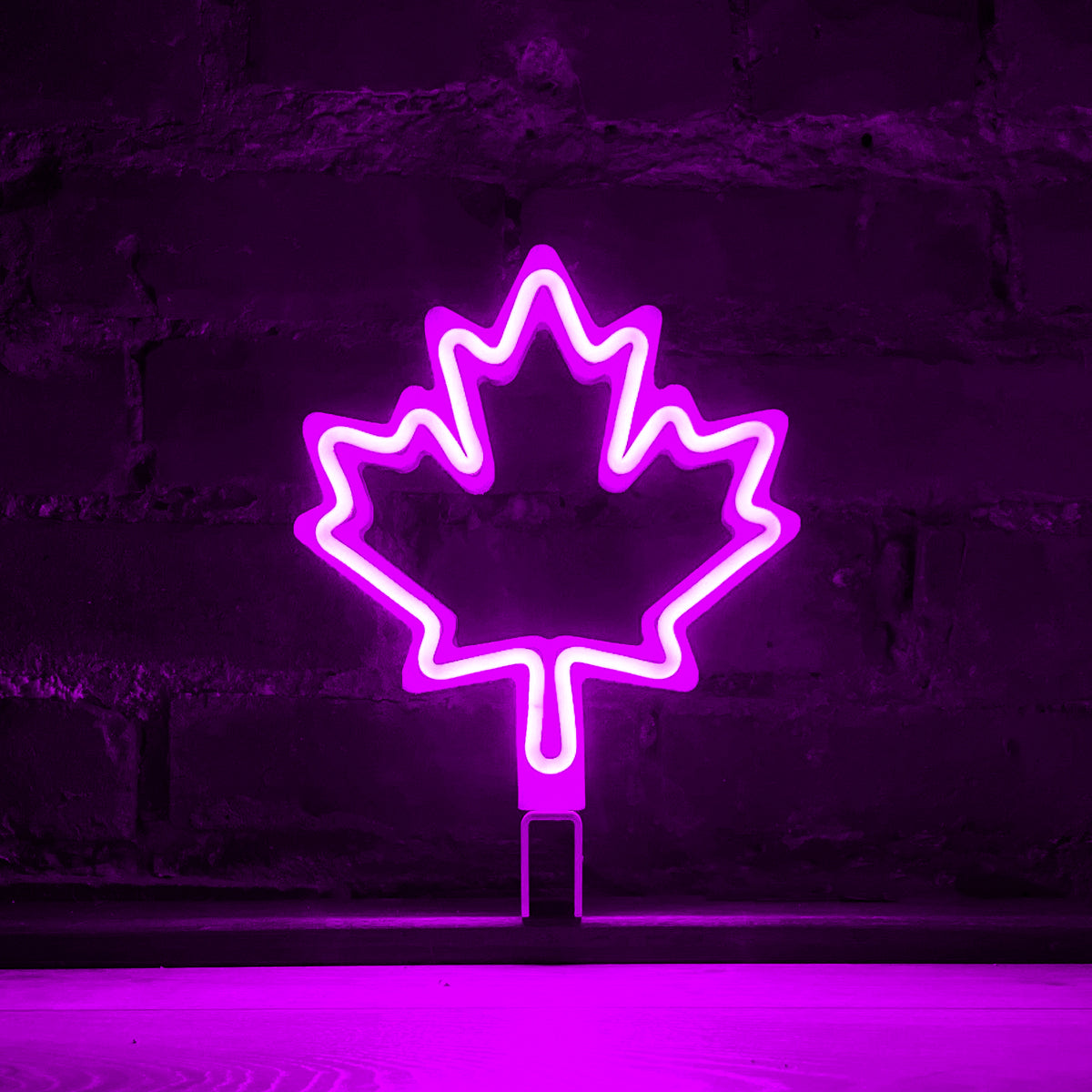 Maple Leaf - Magenta